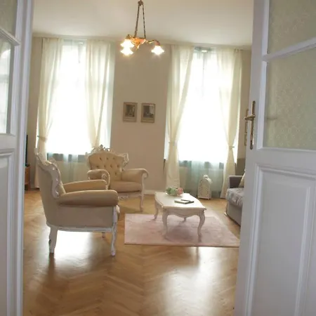 Shabby Chic * Budapest